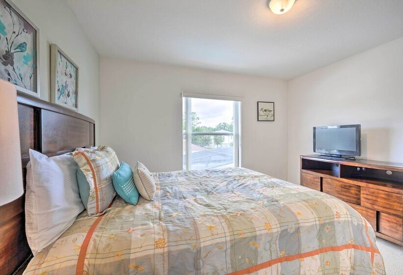 Dog Friendly Kissimmee Home W/ Lanai + Pool!