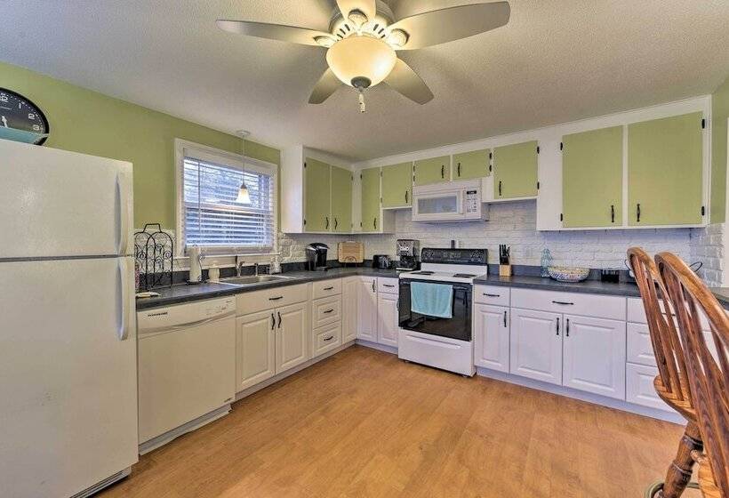 East Wareham Home W/ Pond Access & Private Dock