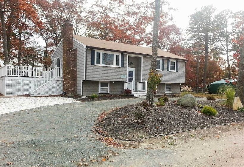 East Wareham Home W/ Pond Access & Private Dock