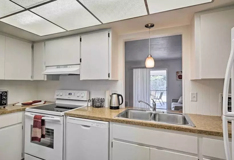 Gorgeous Cape Coral Duplex Home W/ Modern Interior