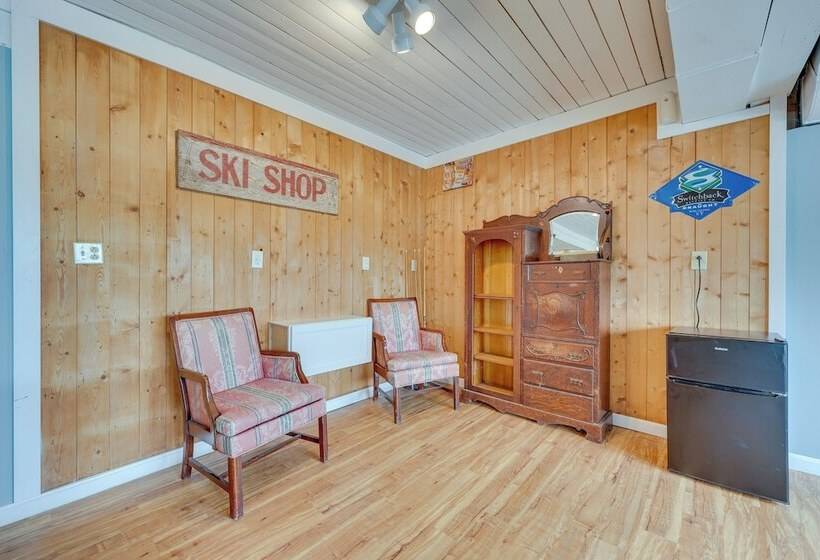 Beautiful Winter Escape On Bromley Mountain!