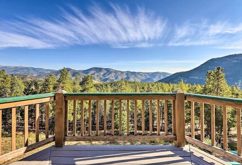 Idaho Springs Cabin W/ Gorgeous Mtn Views!