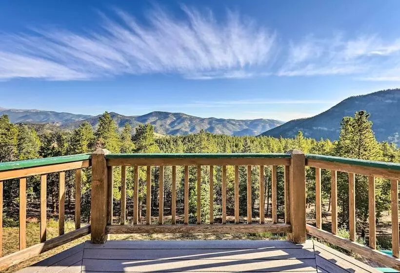 Idaho Springs Cabin W/ Gorgeous Mtn Views!