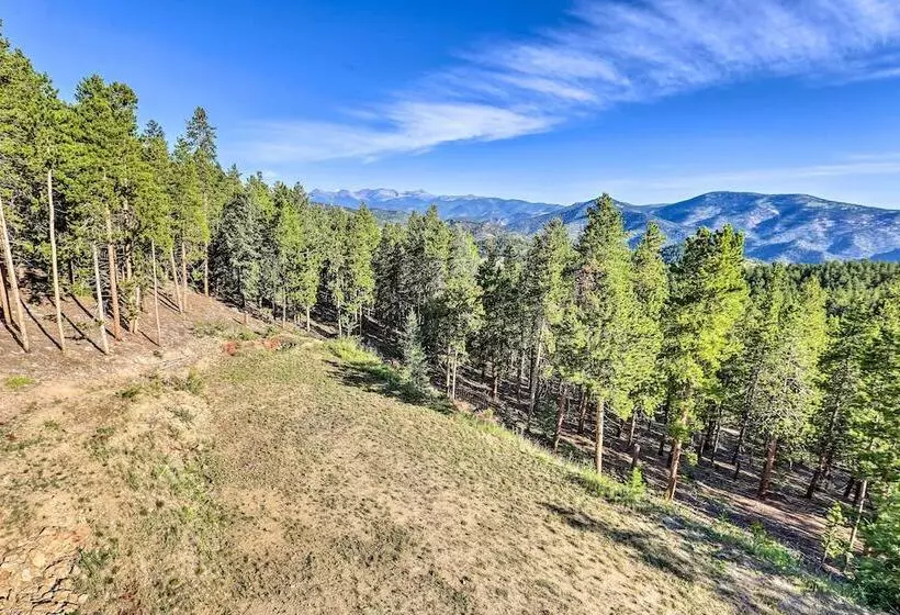 Idaho Springs Cabin W/ Gorgeous Mtn Views!