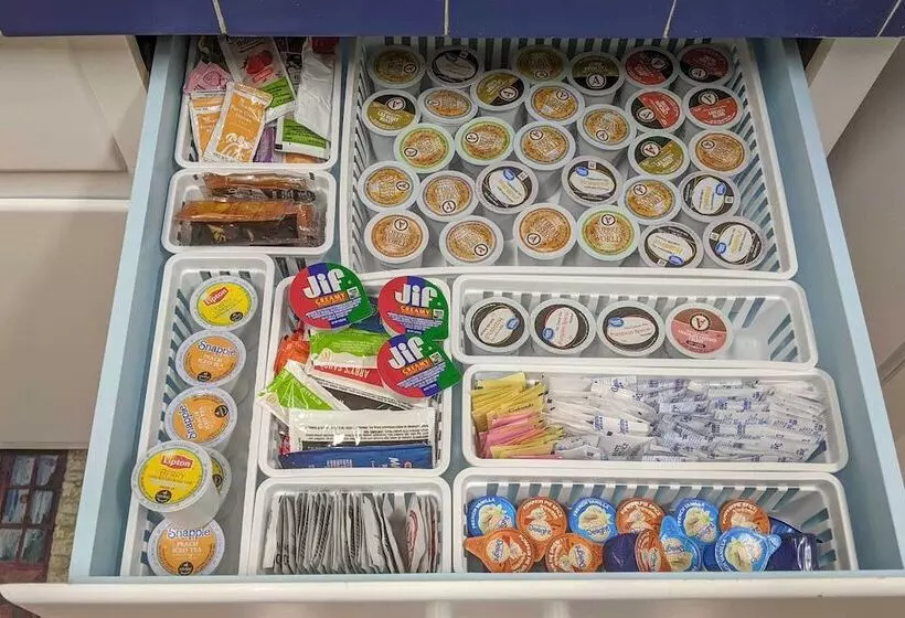 Island Home W/ Kayaks, Bikes, & Paddleboards!