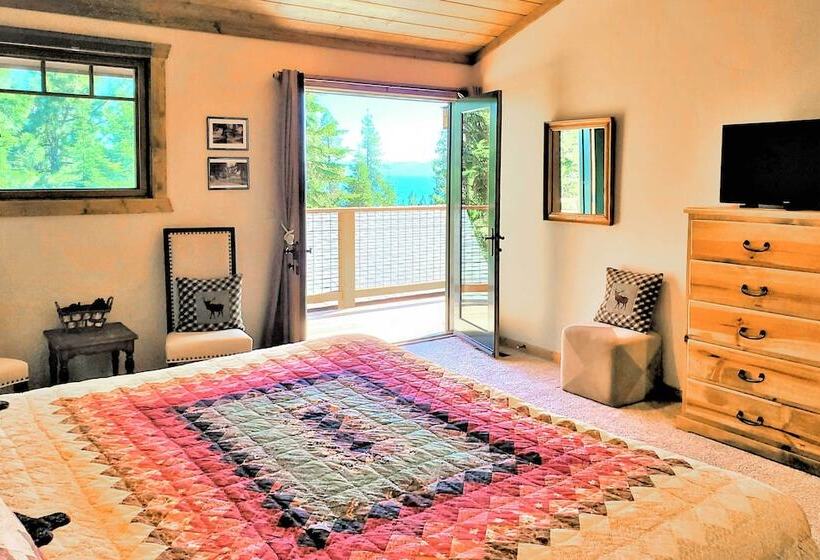 Kings Beach Lodge W/ Hot Tub & Lake Tahoe Views!