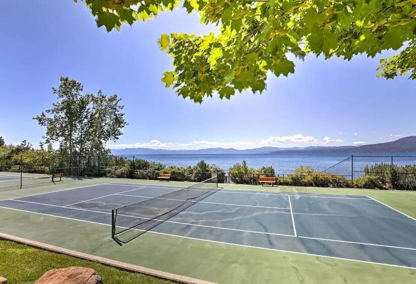 Kings Beach Lodge W/ Hot Tub & Lake Tahoe Views!