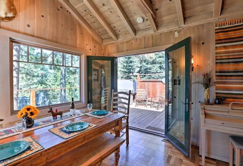 Kings Beach Lodge W/ Hot Tub & Lake Tahoe Views!