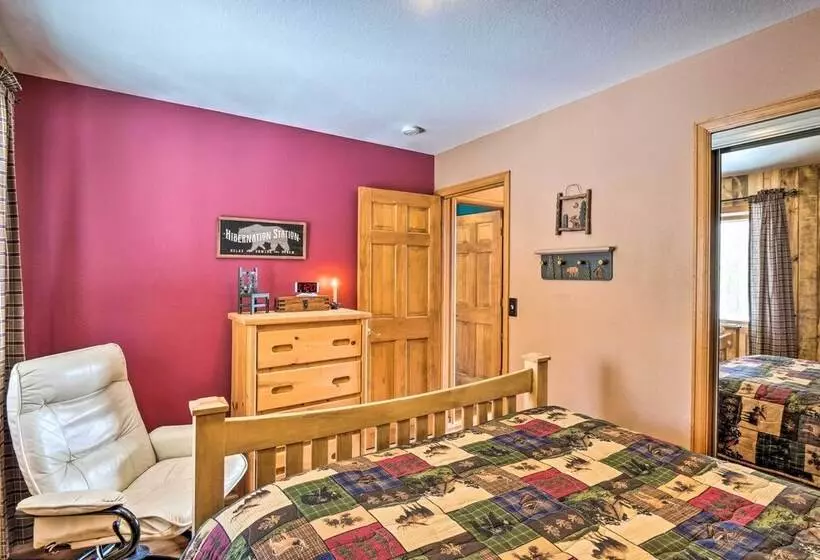 22str 00047 Fairplay Cabin W/ Deck On 3 Acres!