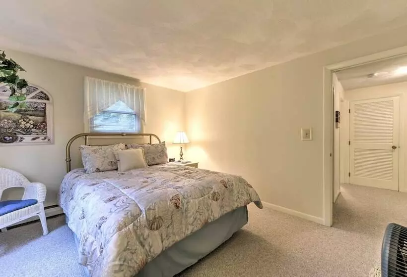 Mashpee House W/ Wraparound Deck   Walk To Beach!