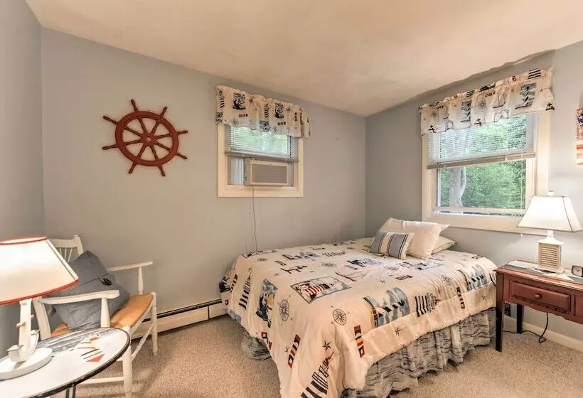 Mashpee House W/ Wraparound Deck   Walk To Beach!