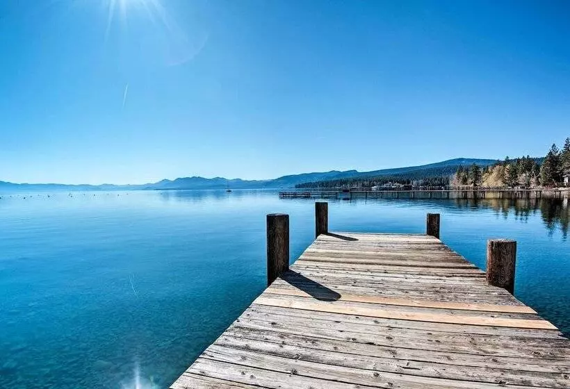 Modern Lakeside Cabin: Walk To Dock & Tahoe City