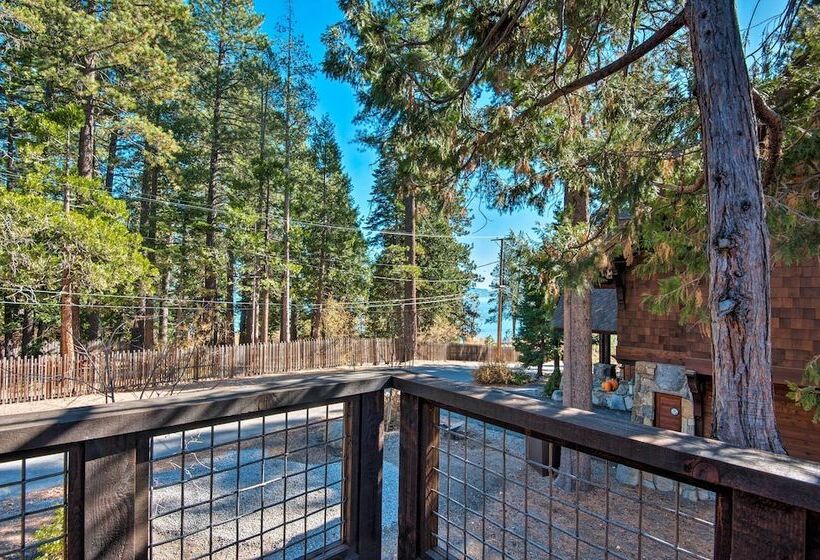 Modern Lakeside Cabin: Walk To Dock & Tahoe City
