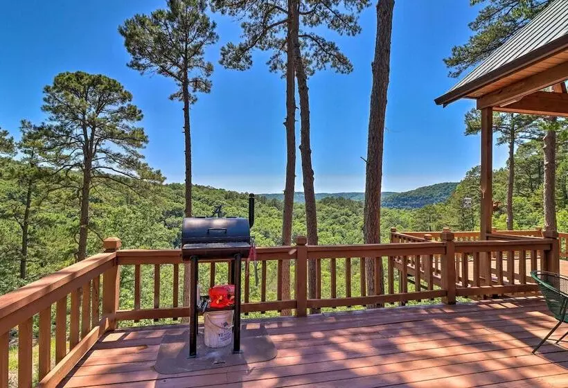 Peaceful Cabin W/ Deck + Scenic Mtn Views!