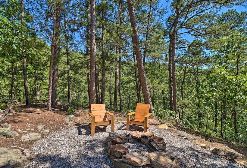 Peaceful Cabin W/ Deck + Scenic Mtn Views!