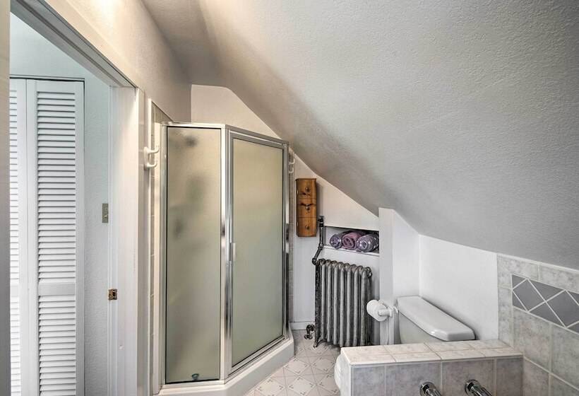 Quiet Hiker & Biker Paradise In Cheyenne Canon!