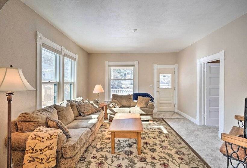 Quiet Hiker & Biker Paradise In Cheyenne Canon!