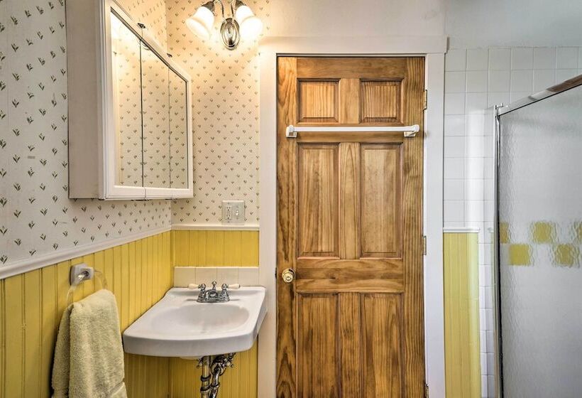 Quiet Hiker & Biker Paradise In Cheyenne Canon!