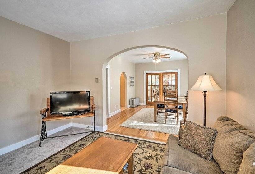 Quiet Hiker & Biker Paradise In Cheyenne Canon!