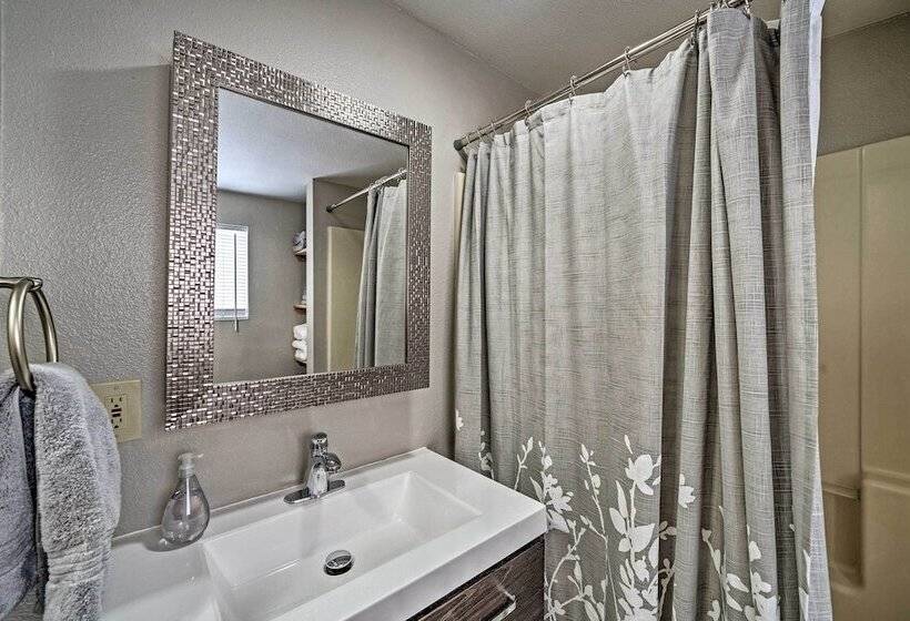 Red Lodge Retreat W/ Yard   Walk To Restaurants!