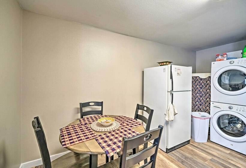 Red Lodge Retreat W/ Yard   Walk To Restaurants!