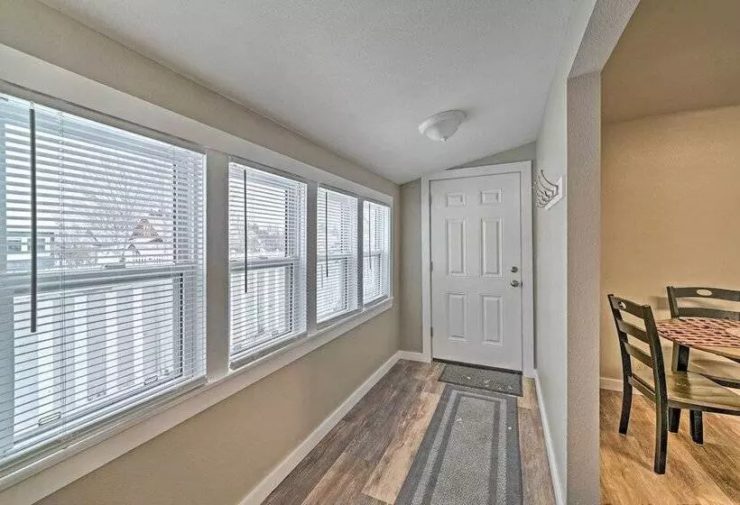 Red Lodge Retreat W/ Yard   Walk To Restaurants!