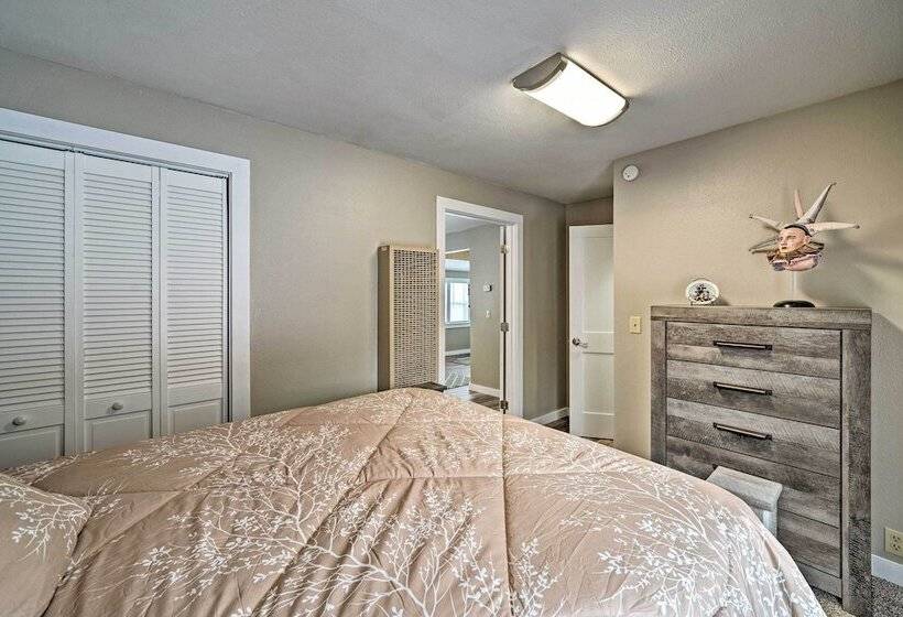 Red Lodge Retreat W/ Yard   Walk To Restaurants!