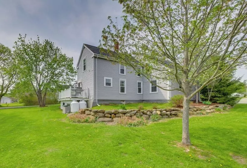 Rockland Home W/ Deck 5 Mins To Historic Downtown!