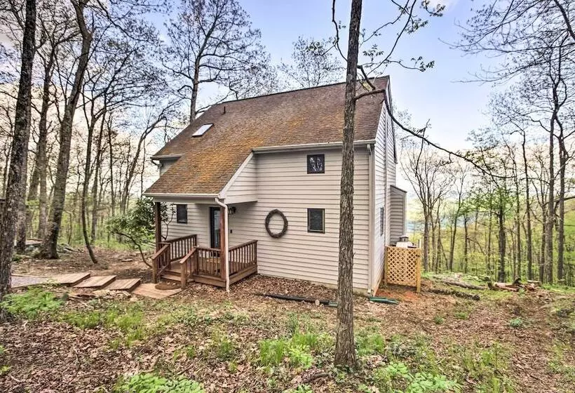 Serene Hideaway With Views, 1 Mi To Hike & Ski!