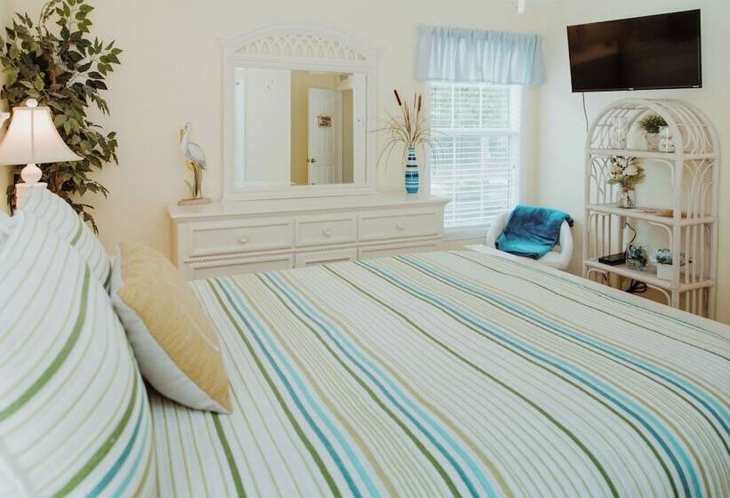 Serene Steinhatchee River Home W/ Boat Dock