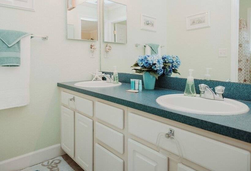 Serene Steinhatchee River Home W/ Boat Dock