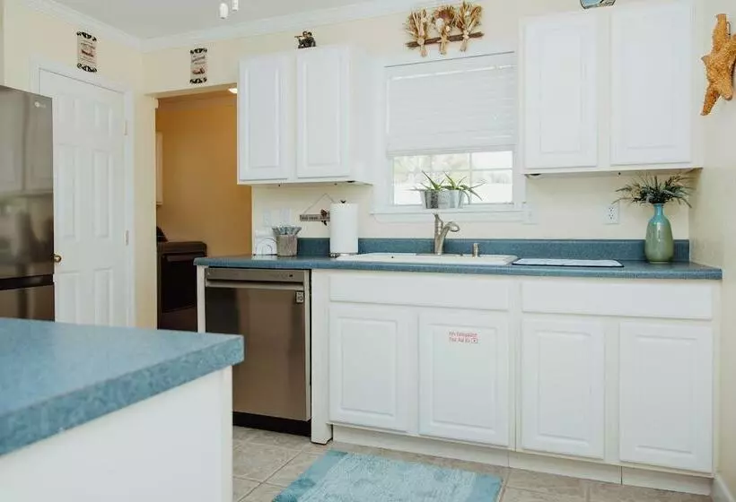 Serene Steinhatchee River Home W/ Boat Dock