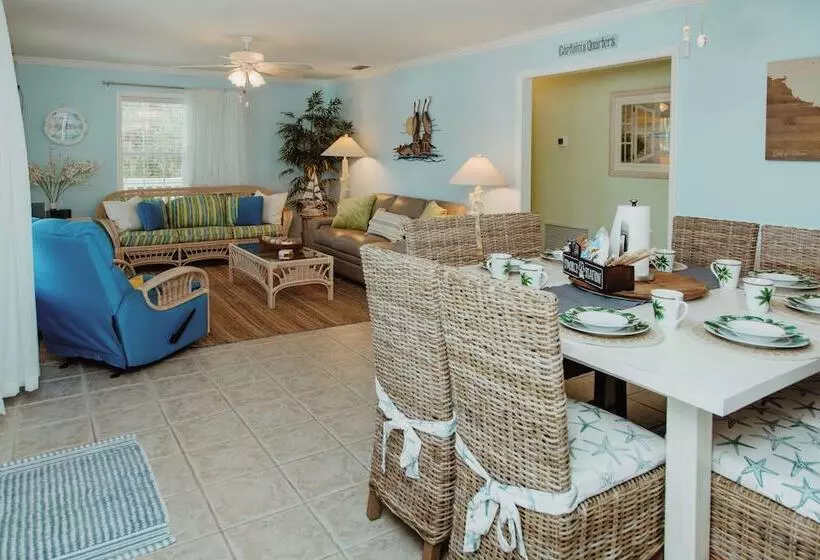 Serene Steinhatchee River Home W/ Boat Dock