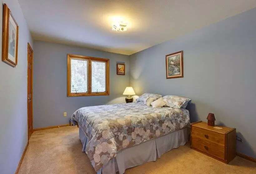 Silver Plume Mountain Haven With Views & Deck!