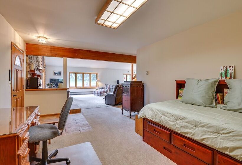 Silver Plume Mountain Haven With Views & Deck!