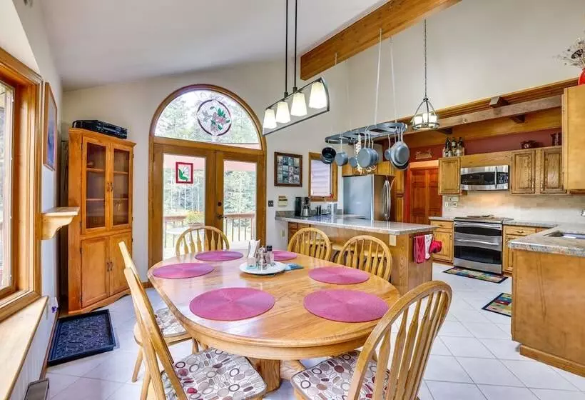 Silver Plume Mountain Haven With Views & Deck!