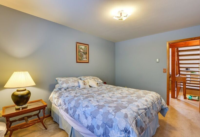 Silver Plume Mountain Haven With Views & Deck!