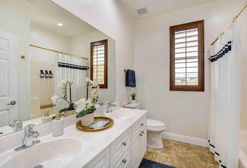 Indio Home W/ Pool & Hot Tub, 3 Mi To Coachella