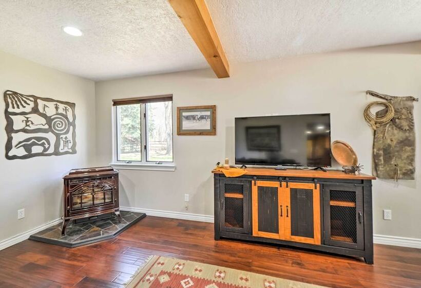 Spacious Mancos Home W/ Furnished Deck & Yard!