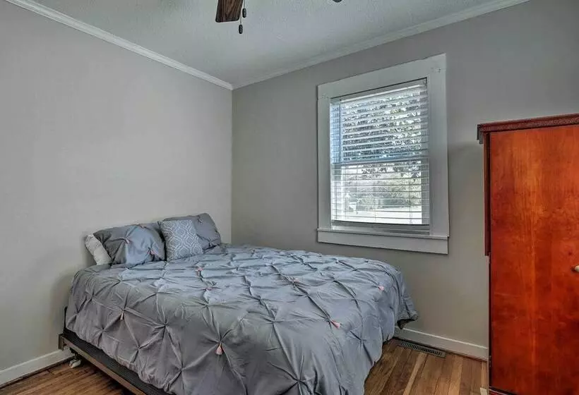 Spacious Mount Pleasant Home: 5 Mi To Beach