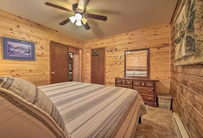 Sprawling Mountain View Cabin: 5 Mi To Mesa Verde