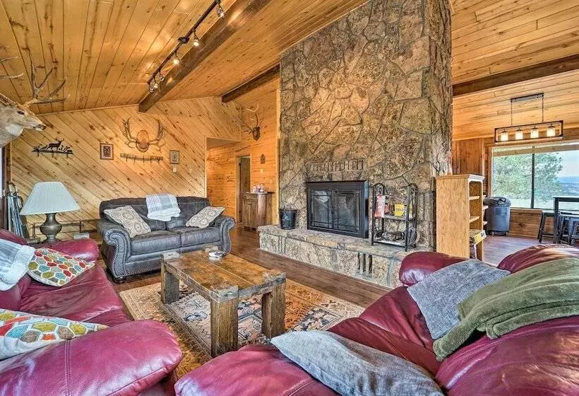 Sprawling Mountain View Cabin: 5 Mi To Mesa Verde