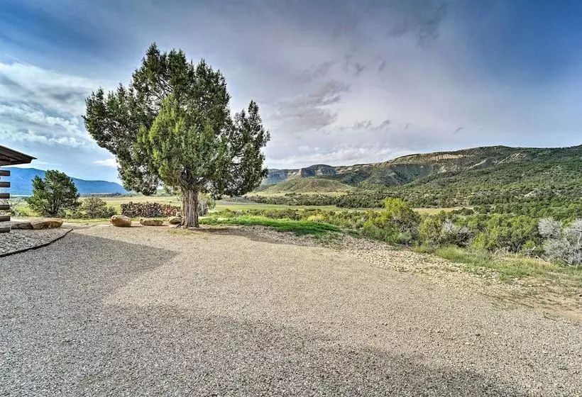 Sprawling Mountain View Cabin: 5 Mi To Mesa Verde