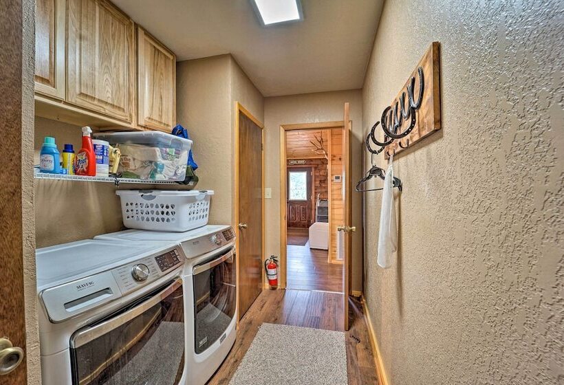 Sprawling Mountain View Cabin: 5 Mi To Mesa Verde