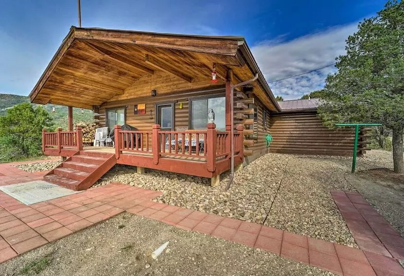 Sprawling Mountain View Cabin: 5 Mi To Mesa Verde