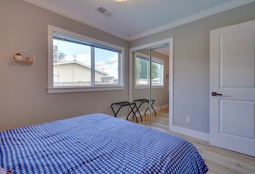 Sun Soaked Livermore Gem With Patio & Fire Pit!