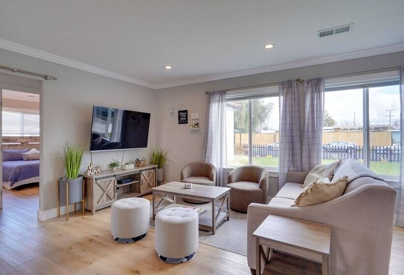 Sun Soaked Livermore Gem With Patio & Fire Pit!