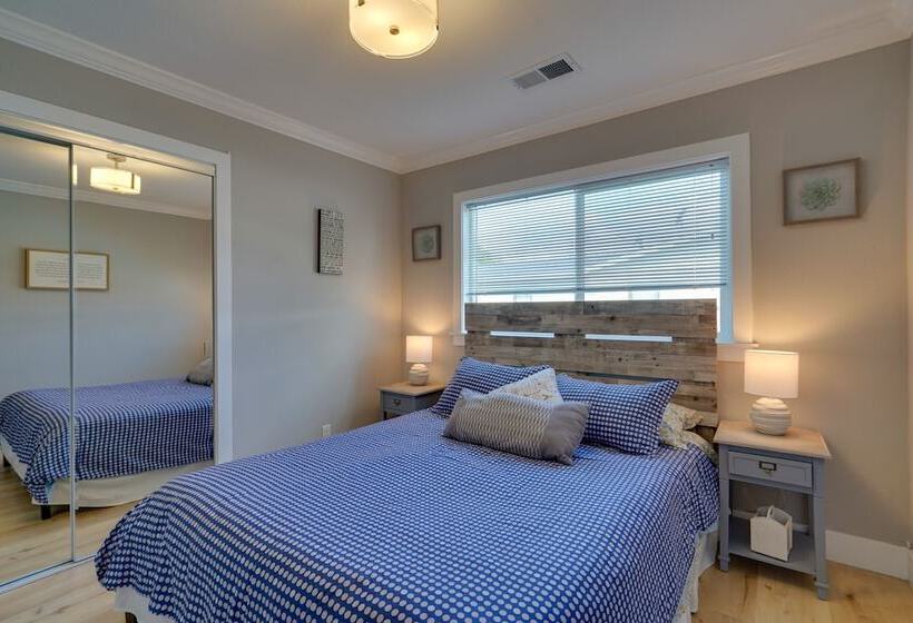 Sun Soaked Livermore Gem With Patio & Fire Pit!