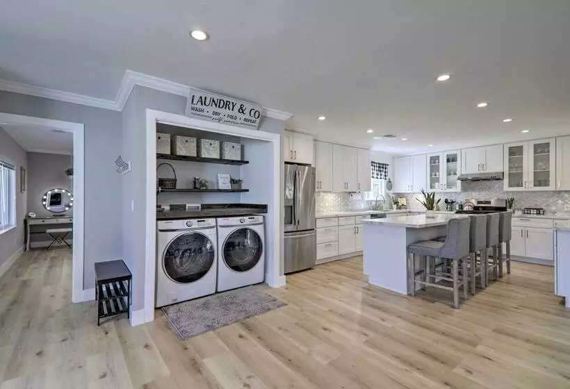 Sun Soaked Livermore Gem With Patio & Fire Pit!