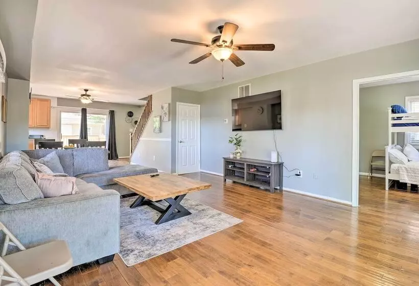 Sunny Glen Burnie Home   On Site Water Access